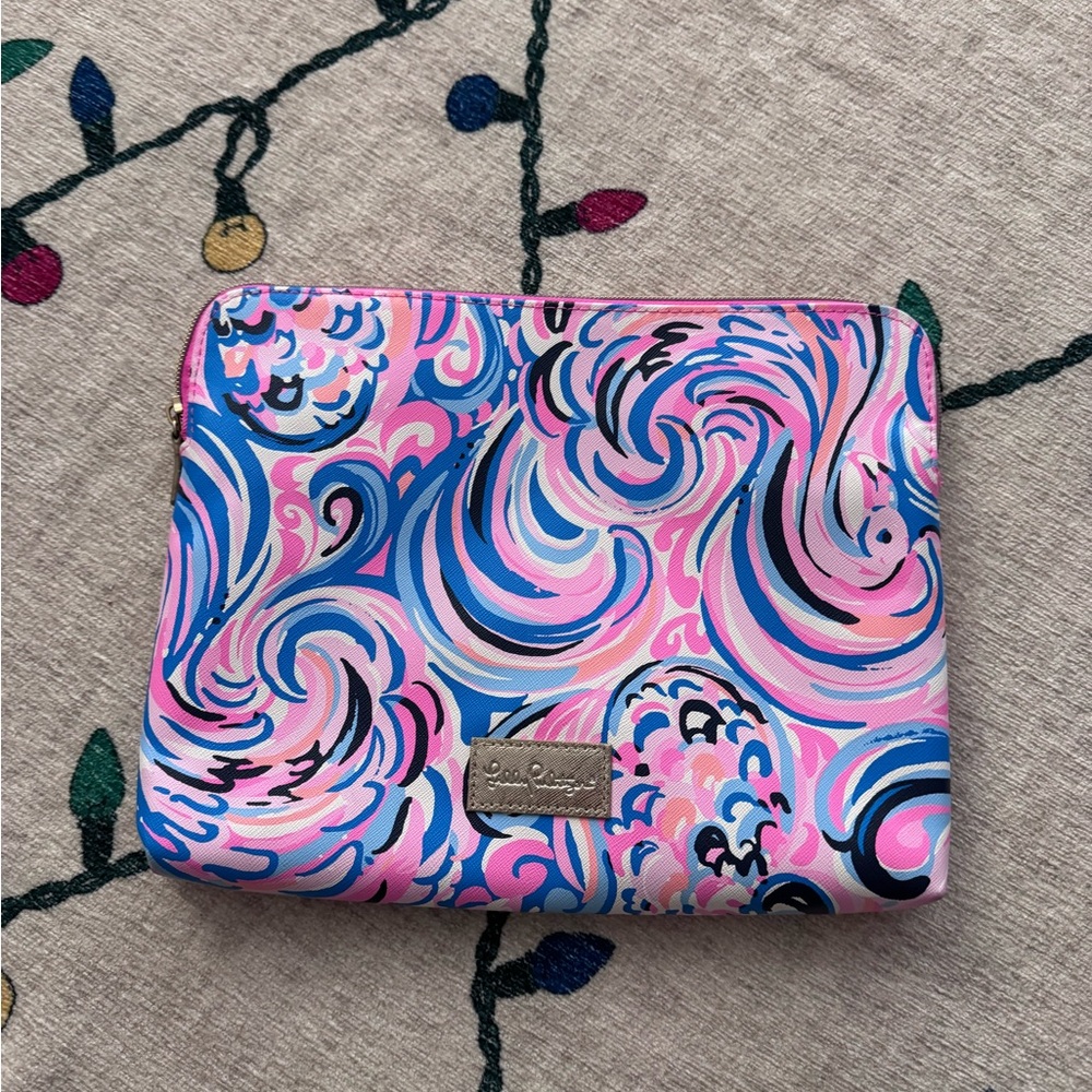 Lilly Pulitzer tablet case.